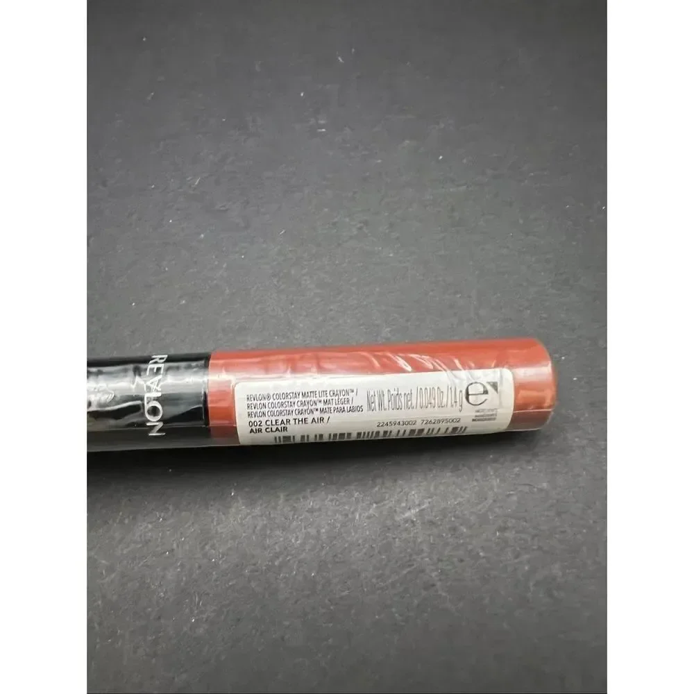 New Sealed Revlon Colorstay Matte Lite Crayon 002 Clear The Air